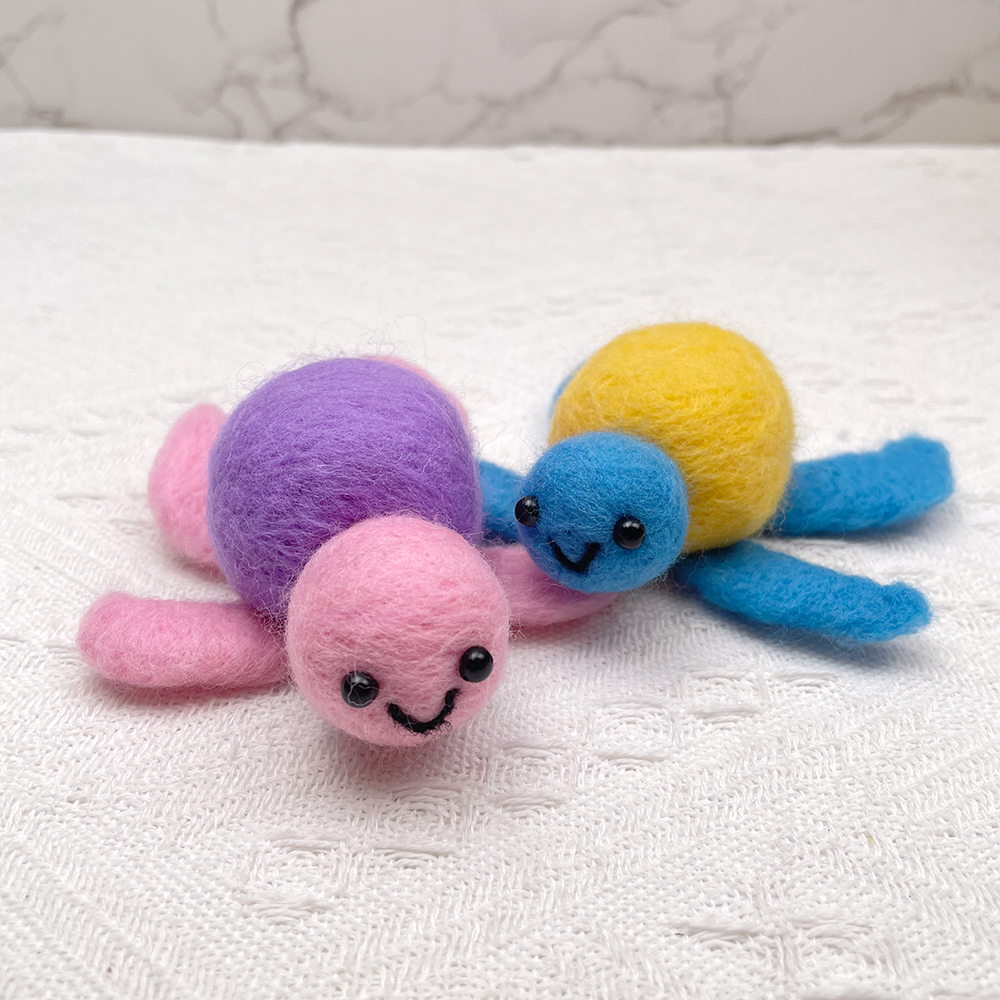 Turtley Felt Animals Needle Felting Kit - PokeaFluffy
