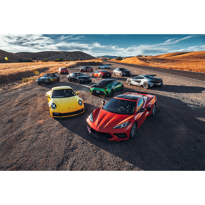 JEFFPUZZLE™ Road & Track Performance Car of the Year Wooden Puzzle