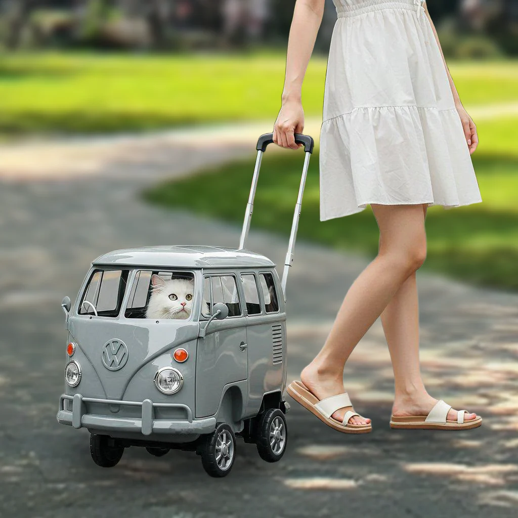 Retro Bus Style Pet Carrier