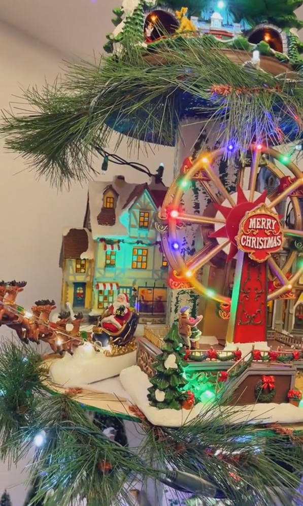 💝Last Day Clearance💥Buy 1 Get 1 Free💥Ferris wheel Christmas tree