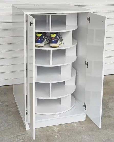 Large capacity rotating shoe rack